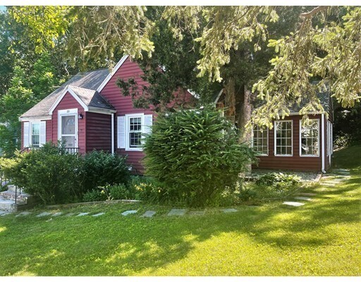 Primary Photo - 22 Pheasant Hill St