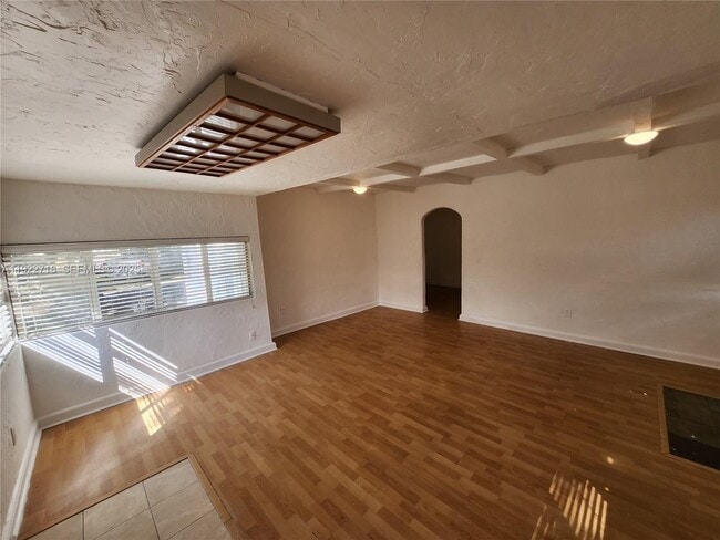 Foto del edificio - 2129 Taylor St