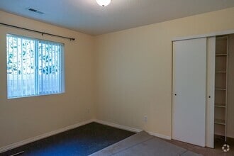 Building Photo - 7854 Cardiff Ct