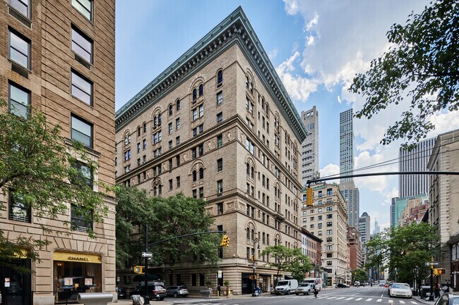 Building Photo - 717 Madison Avenue