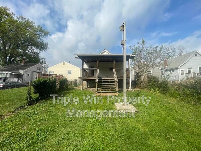 Foto del edificio - 132 Cunningham Ave