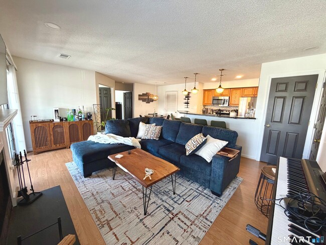 Foto del edificio - 1 Forest Glen Cir