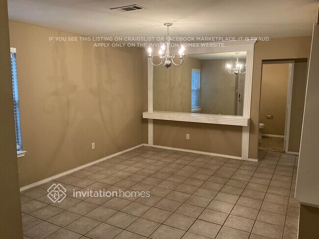 Foto del edificio - 1002 Chatham Ln