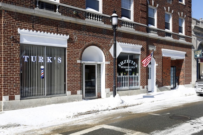 Colonial Apartments Apartments - Gardner, MA | Apartments.com
