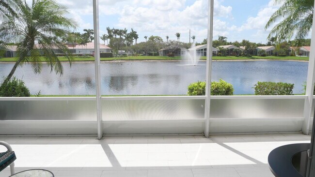 Building Photo - 10414 Utopia Cir E