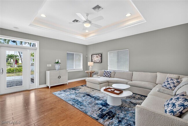 Foto del edificio - 740 5th Ave N