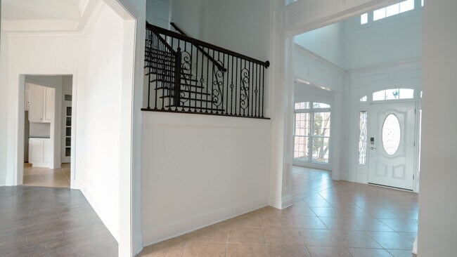 Photo - 2939 Heart Pine Way NE House