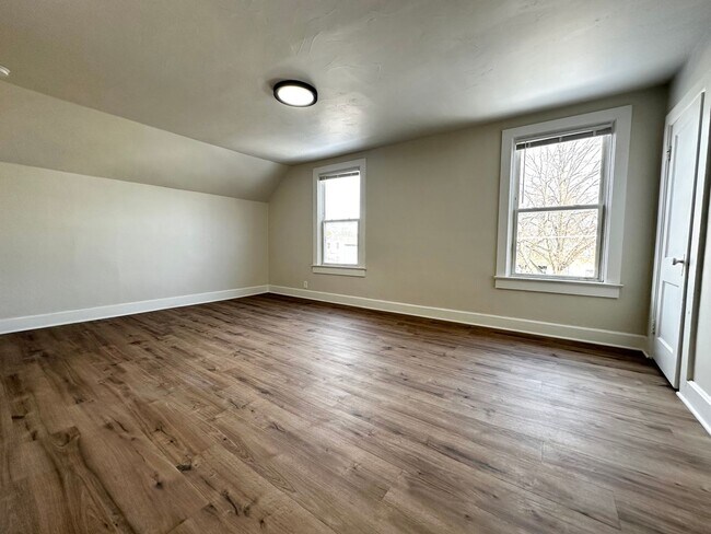 Foto del edificio - 1152 Stuart St