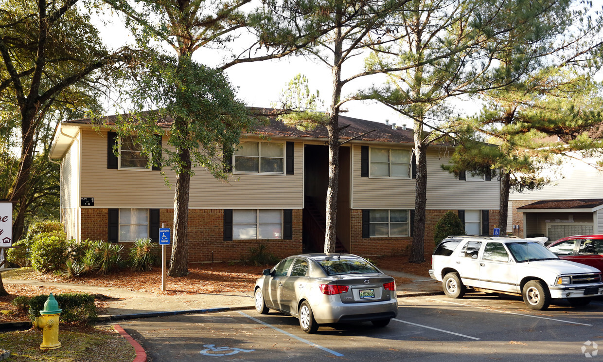 Foto del edificio - Oak Ridge Apartments