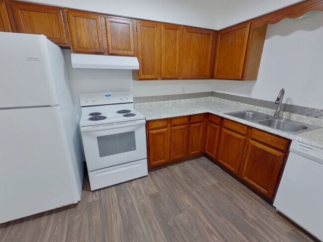 Foto del edificio - 3233 S Illinois St