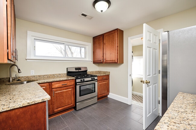 Foto del edificio - 1039 Evarts St NE