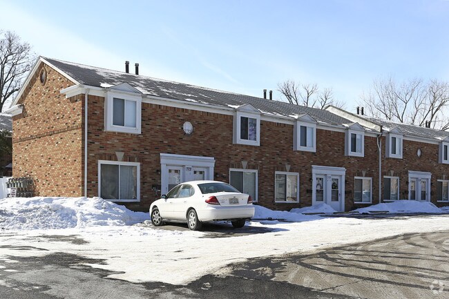 Colonial Colony Townhouses Apartments - Huron, OH | Apartments.com