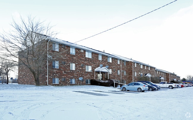 Building Photo - River Bend Apartments