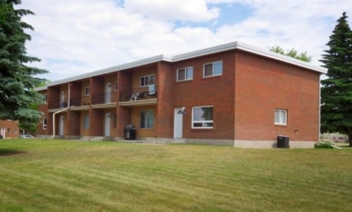 Primary Photo - Parkland Townhomes