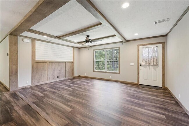 Foto del edificio - 13585 Mesa Dr