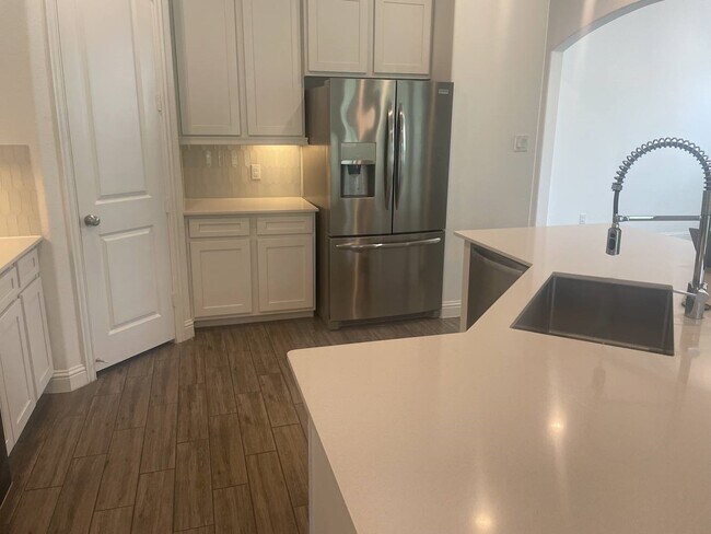 Foto del edificio - 23627 Maplewood Ridge Dr