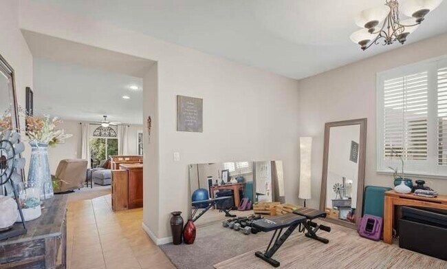 Foto del edificio - 6747 Jaquenetta Dr