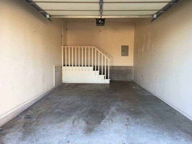 Foto del edificio - 73 W 16th Pl