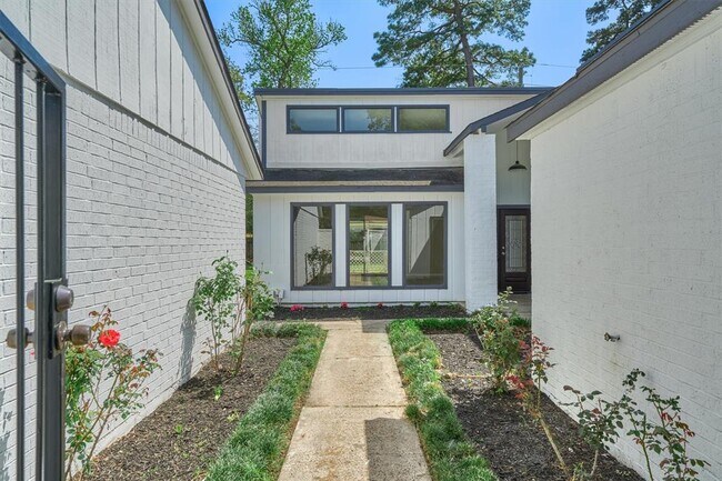 Foto del edificio - 3503 Dawnwood Dr