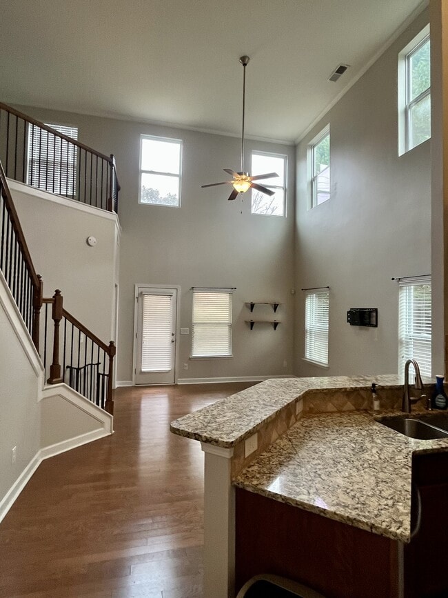 Photo - 5661 Tipperlinn Way Townhome