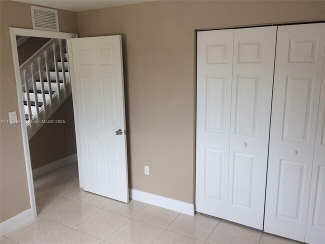 Foto del edificio - 2251 NW 136th Ter