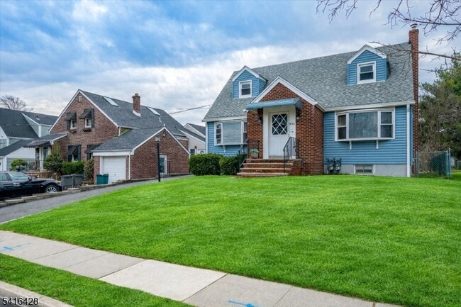 Building Photo - 432 Rosetta Pl