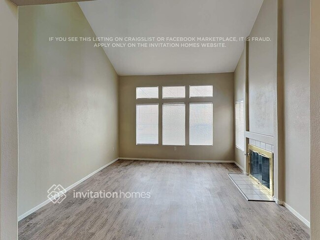 Foto del edificio - 2145 Sun Swept Way