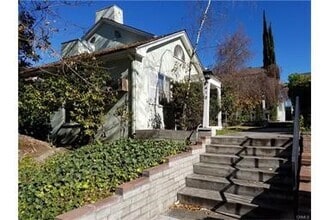 Building Photo - 610 Sunset Blvd