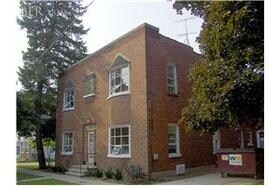 Primary Photo - 1123 Lewis St
