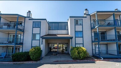 Building Photo - 2555 Clear Acre Ln