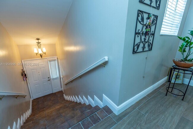 Foto del edificio - 2018 SE 27th Dr