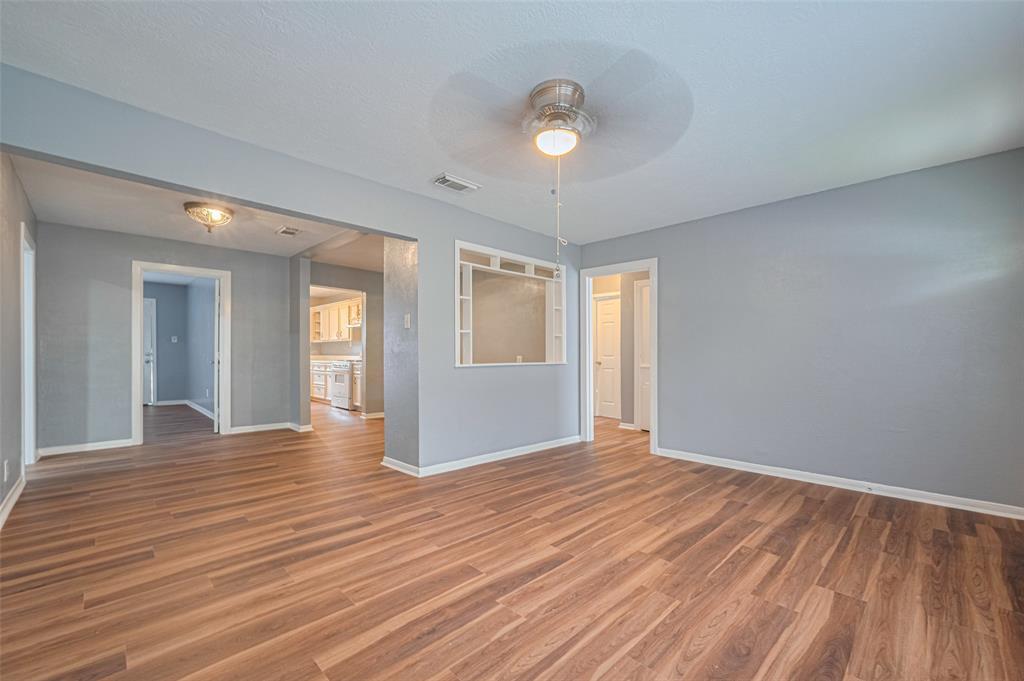 Foto principal - 6527 Kernel St