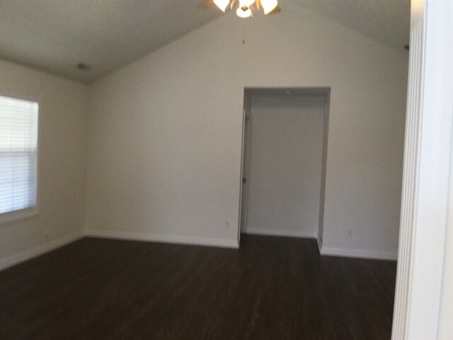 Foto del edificio - 851 Stardust Ct