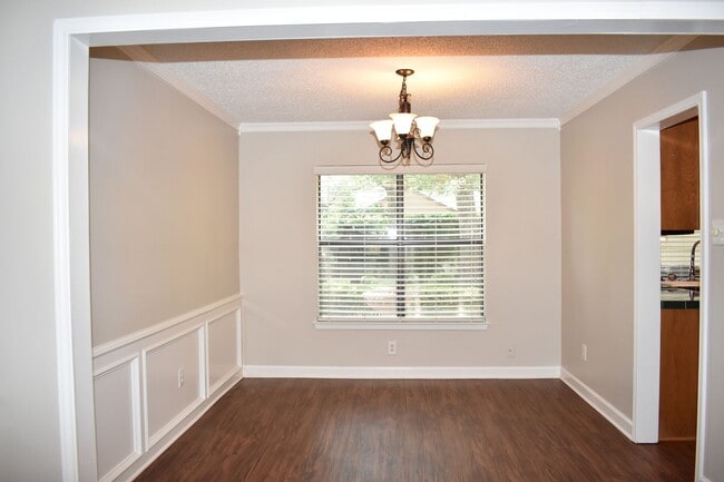 Building Photo - 414 Teal Wood Ln