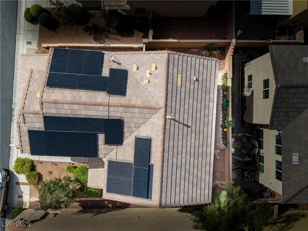 Primary Photo - 10742 Leatherstocking Ave