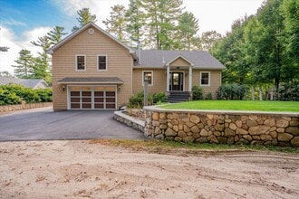 Building Photo - 21 Hemlock Point Rd