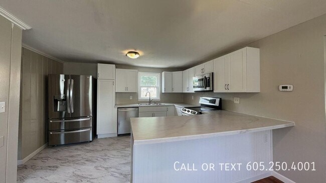 Foto del edificio - Stunning 2-Bedroom, 2-Bathroom Home