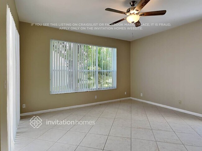 Foto del edificio - 1963 SW 149th Ave