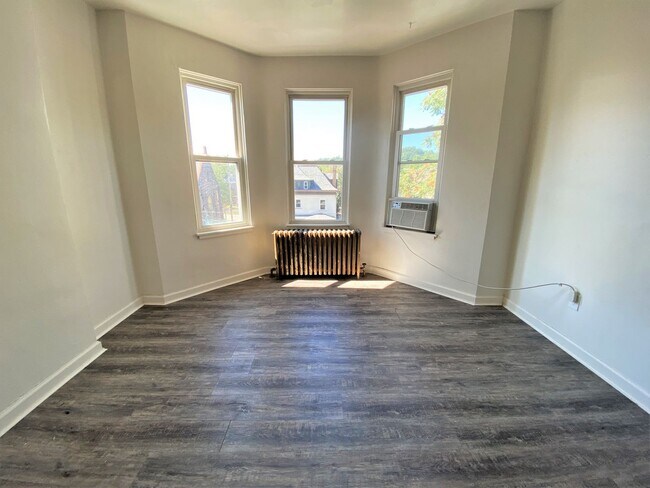 Foto del interior - 5546 Jackson St