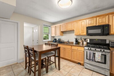 Building Photo - 93 Kilsyth Rd