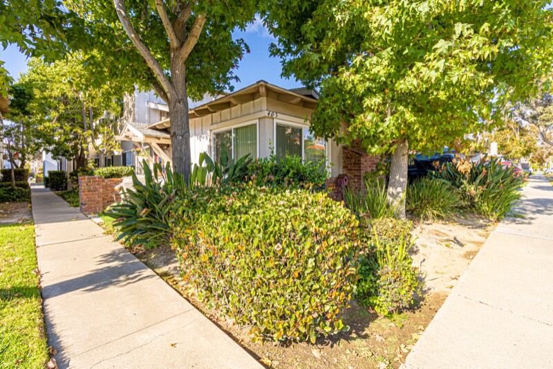 Primary Photo - 405 12th St
