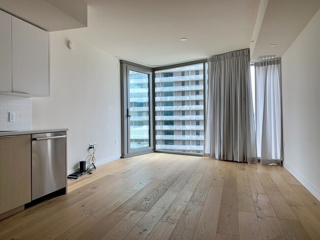 Photo - Ae'o: Studio in Kakaako with 1 Parking Spot Apartment