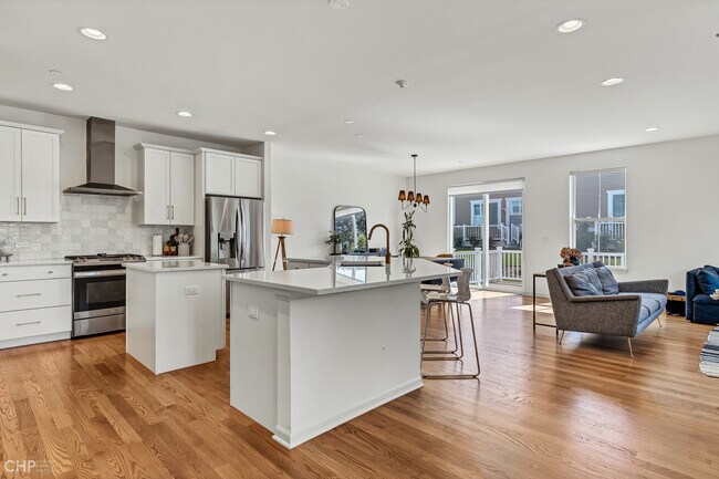 Building Photo - 3847 Provenance Way