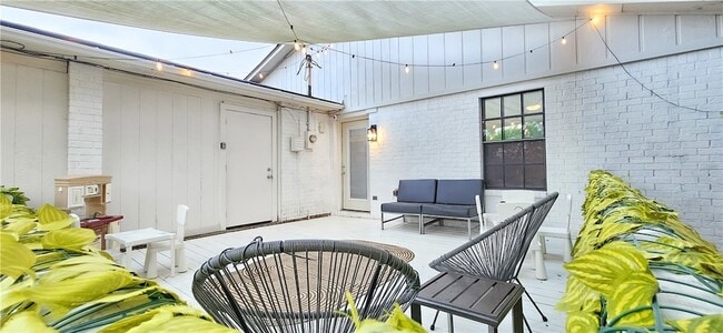 Building Photo - 2602 Arbor Dr