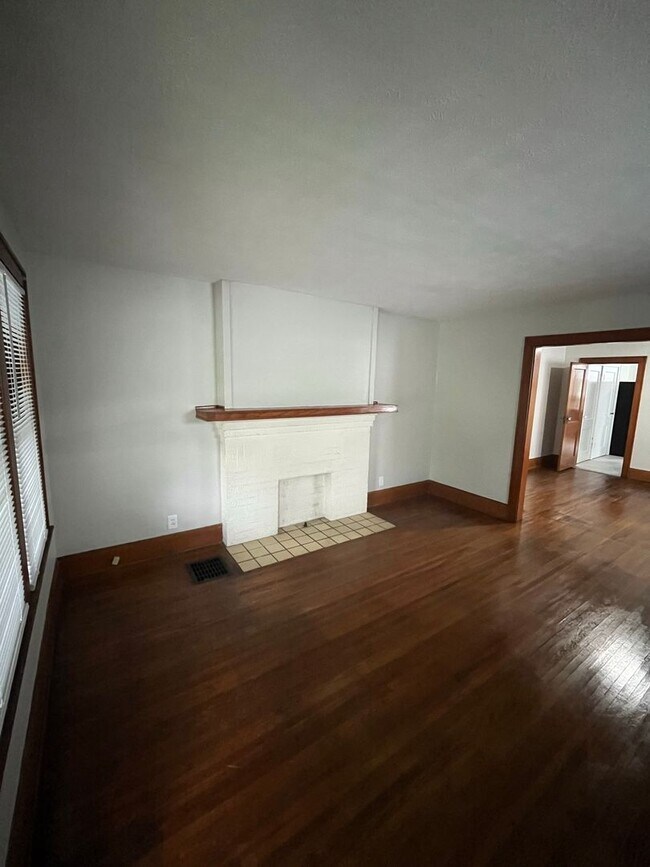 Foto del edificio - 178-180 W Weber Rd