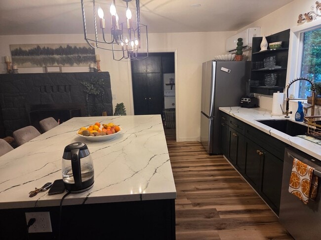 Building Photo - Updated Twain Harte Home