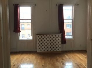 Foto principal - 6344 Forest Ave