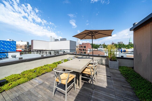 Foto del edificio - 349 4th St