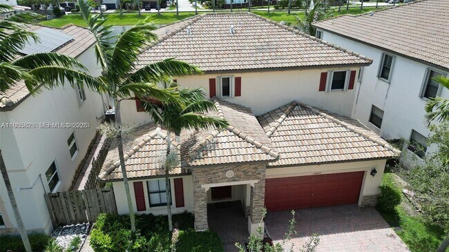 Foto del edificio - 10440 SW 228th Terrace