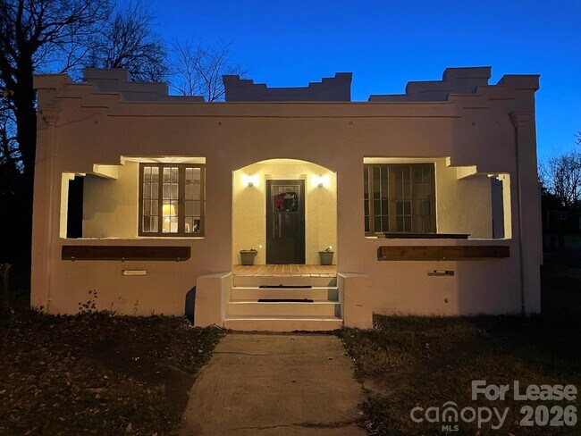 Foto del edificio - 409 N Main St